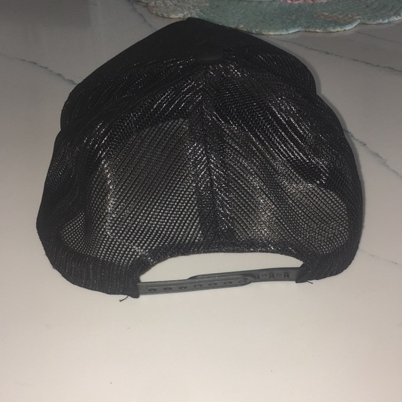 Bass Pro Shops cap - Picture 2 of 6